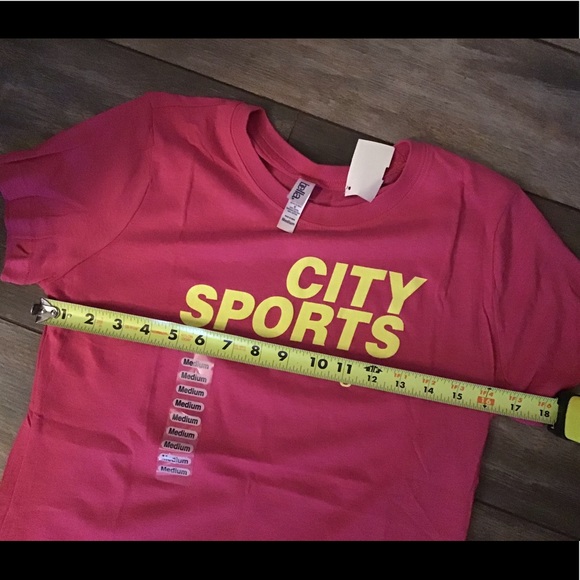 Fabulous brand new w/tags BURLINGTON CITY SPORTS - Picture 5 of 6